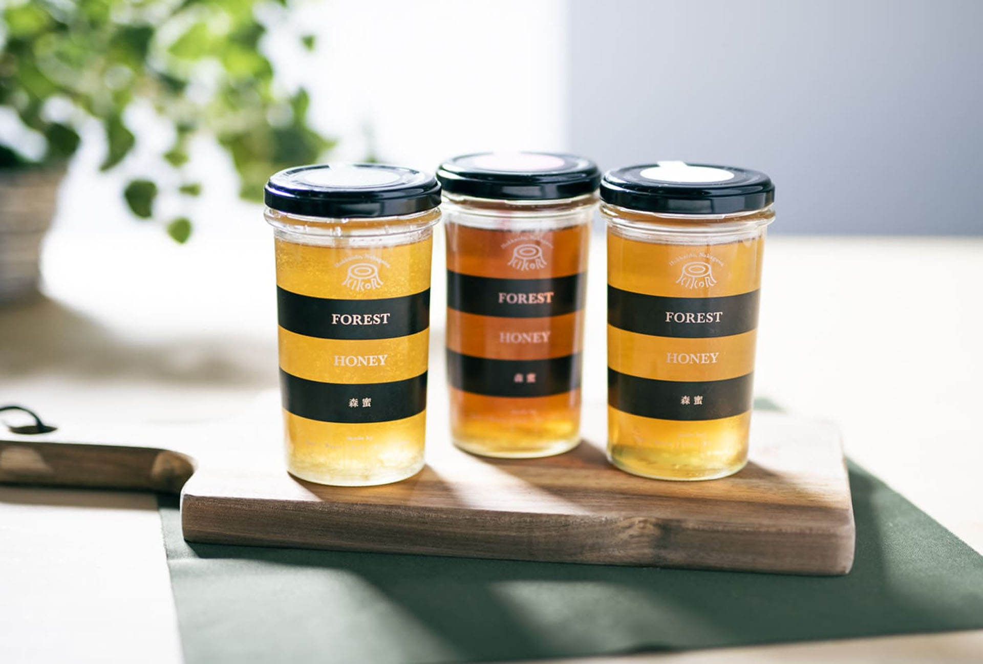 中川町「純粋はちみつ」