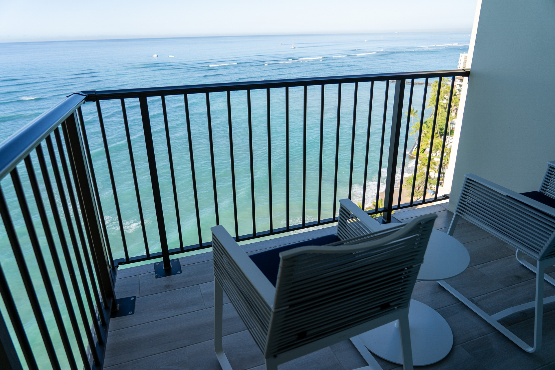 ベッドルーム側のラナイ。こちら側がサンセットが楽しめます