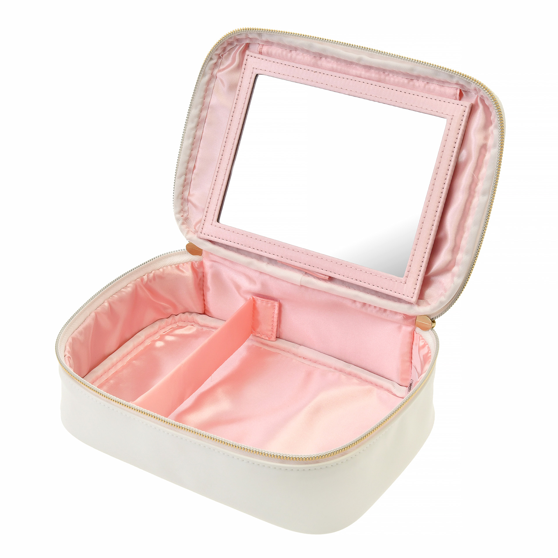 たっぷりメイクアイテムが入れられます