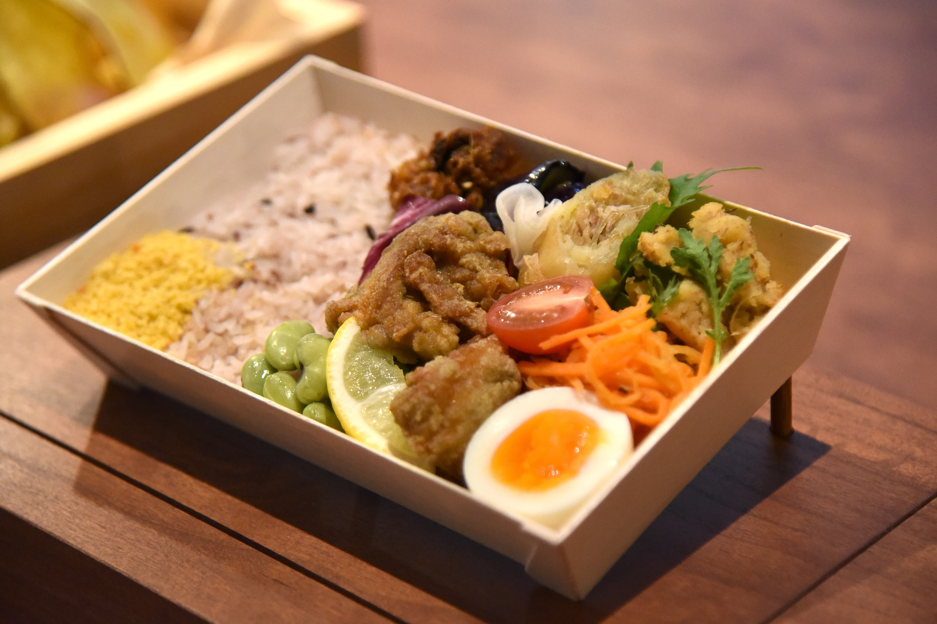 家庭料理をベースに創作料理を展開。テイクアウトのお弁当は初「週替わりのお弁当」