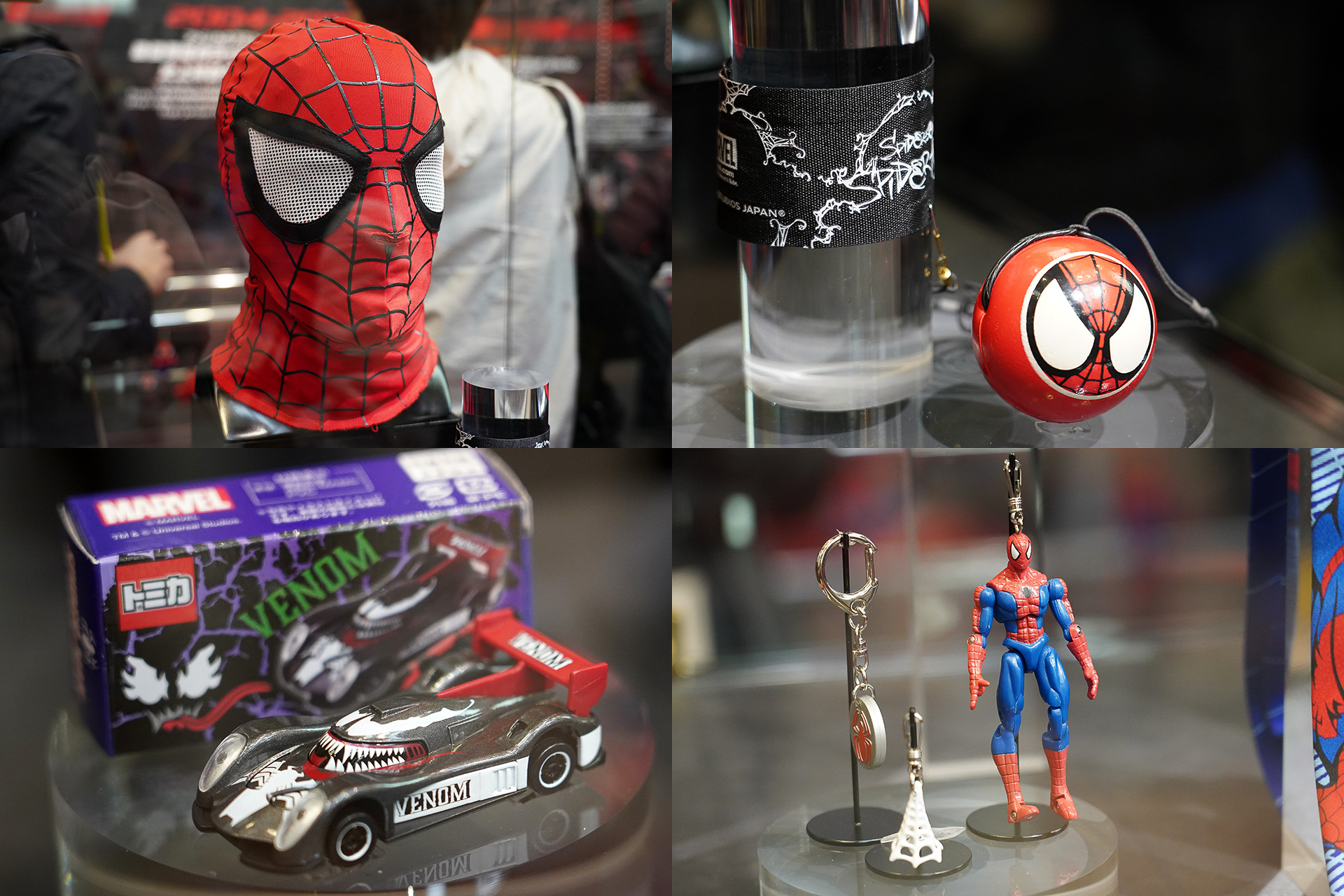 ショーケースにはファン垂涎の歴代の人気グッズも