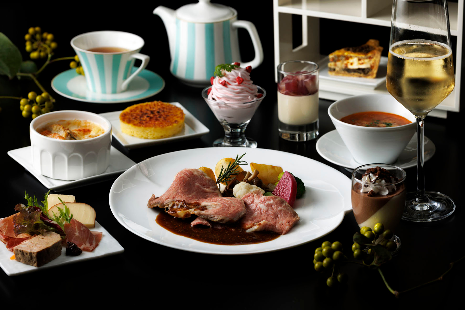 東京ステーションホテル、クリスマスハイティー