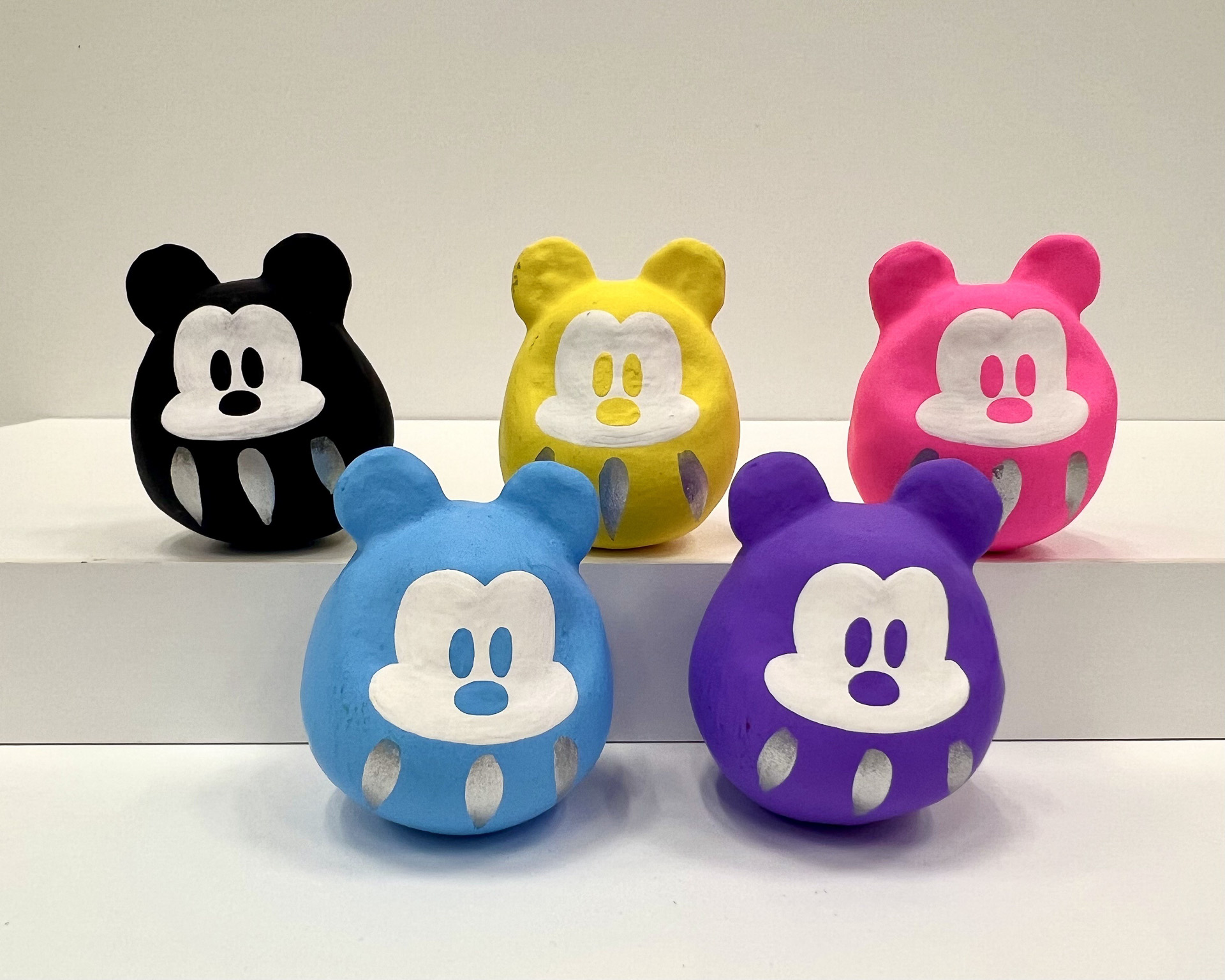 「白河だるま」のカプセルトイも店舗限定で手に入る