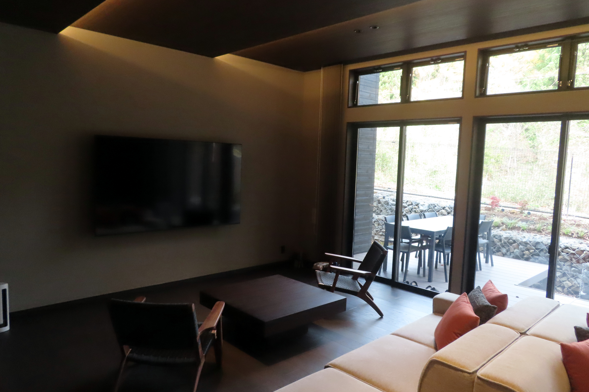 寝室にはダブルベッドが2台