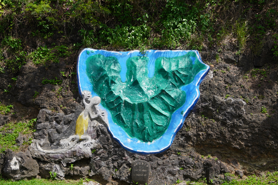 パリ五輪でも注目！ 南太平洋の楽園タヒチへ。ダイナミックな火山島を