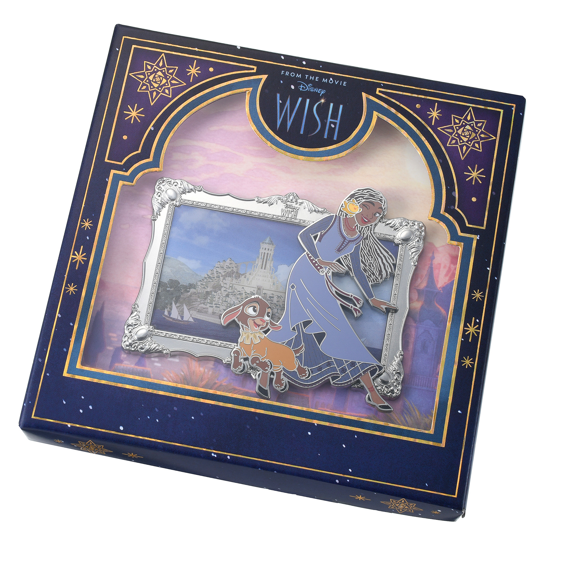 「ピンバッジ」（2860円）