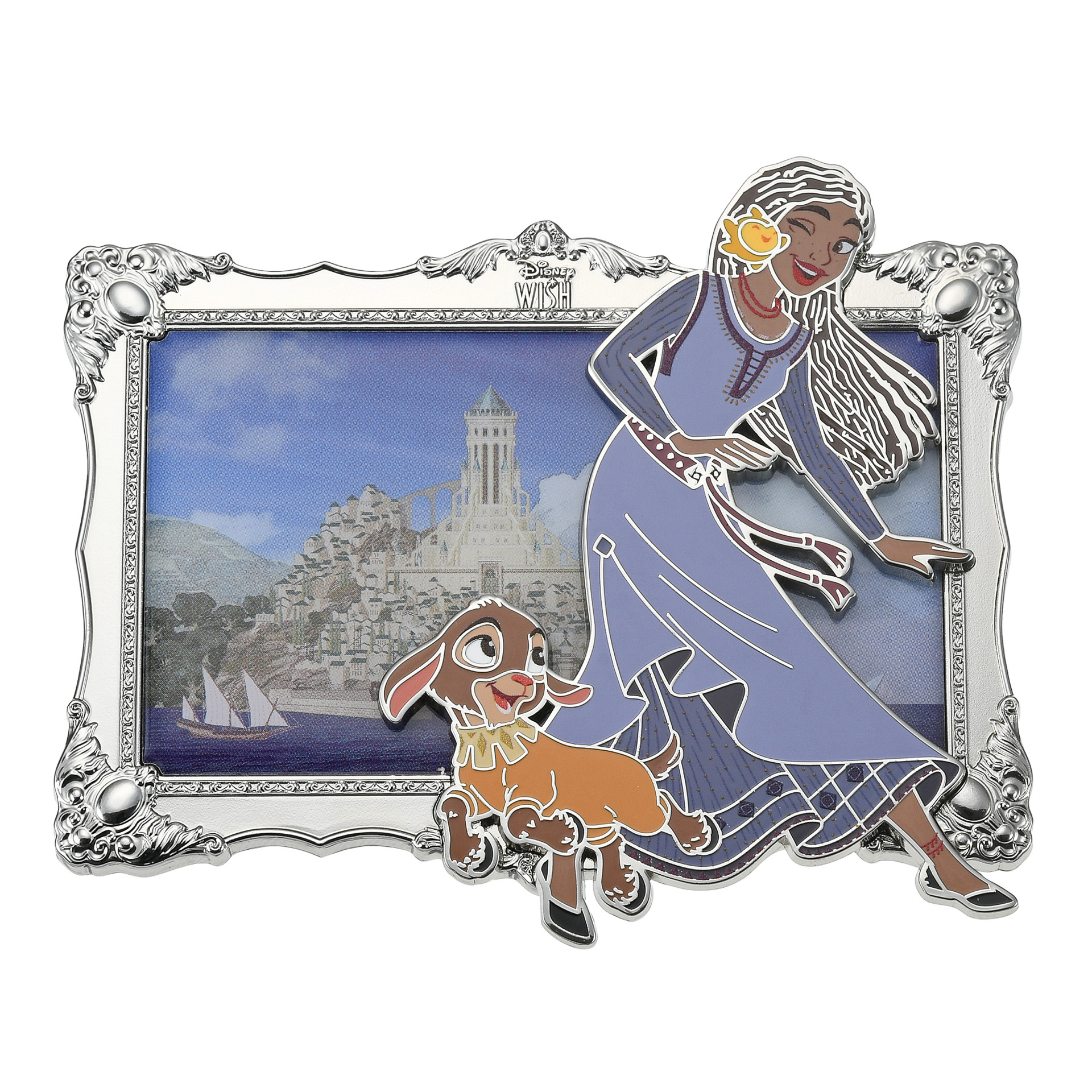 「ピンバッジ」（2860円）