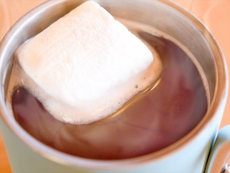 マシュマロ入りホットココア（450円）