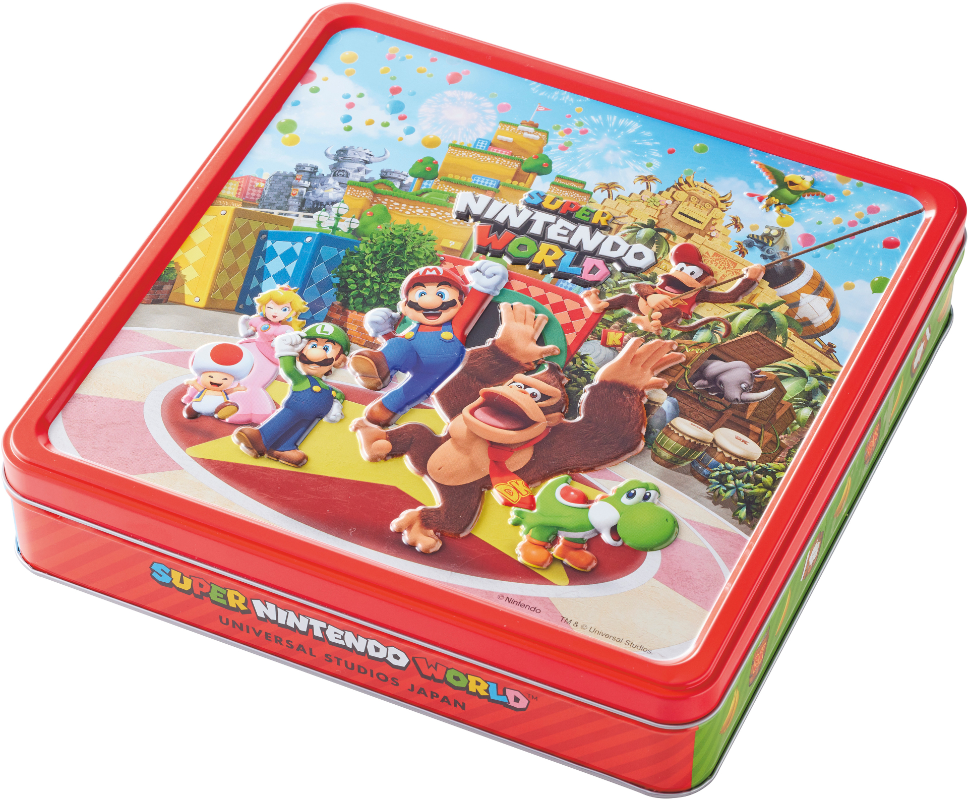 四角い缶の「アソートスウィーツ」。ワッフルやバナナ柄の金太郎飴などいろいろなお菓子が入って豪華