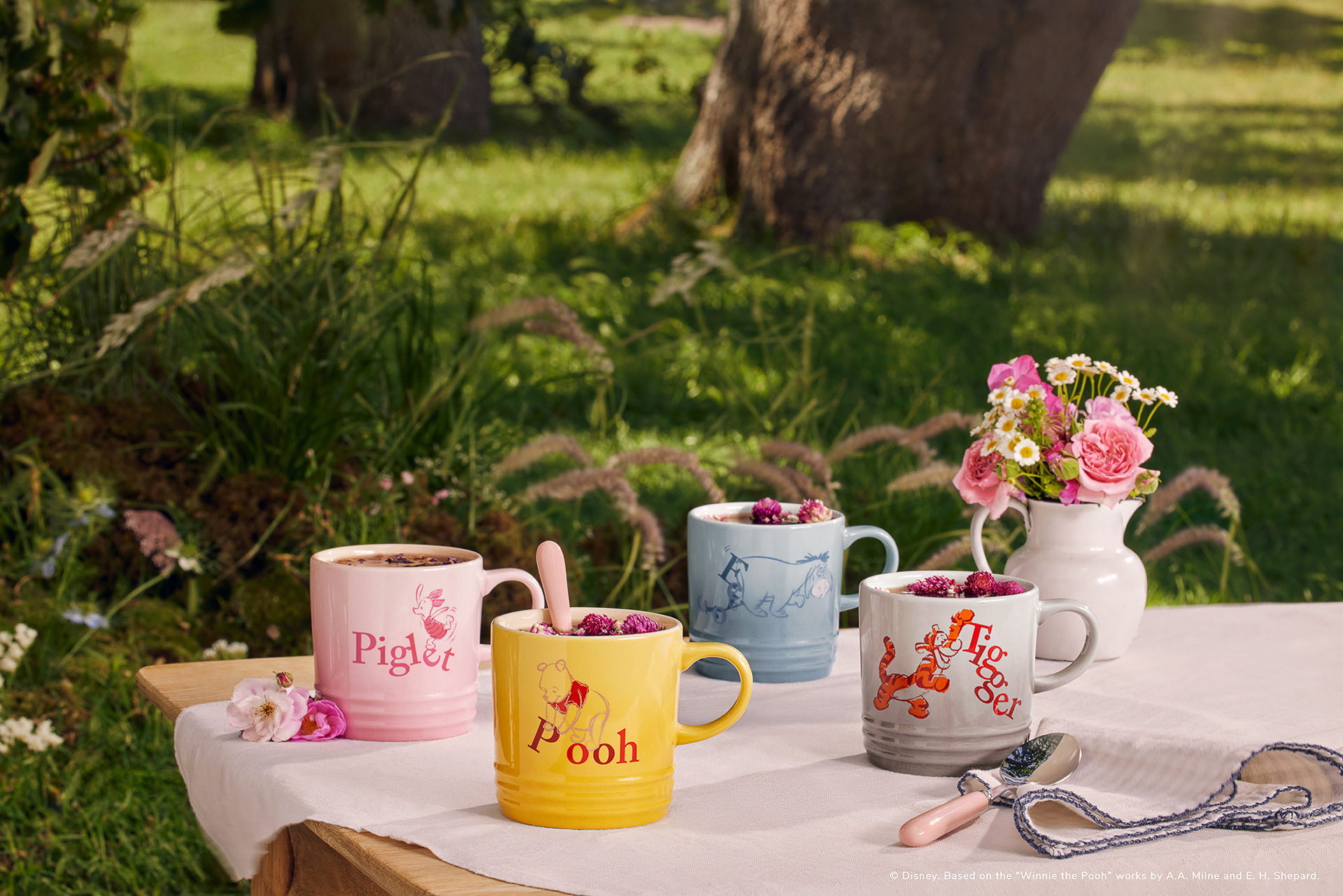 「くまのプーさん／マグ 350ml（4個入り）」（1万8700円）