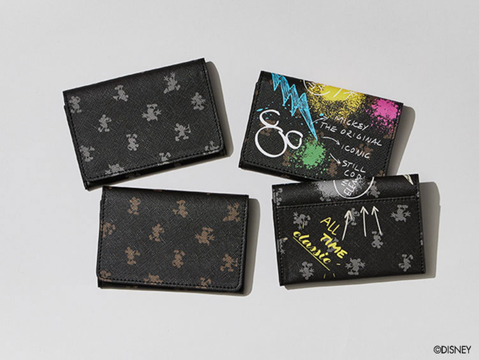 「モノグラムカードケース」（7700円）