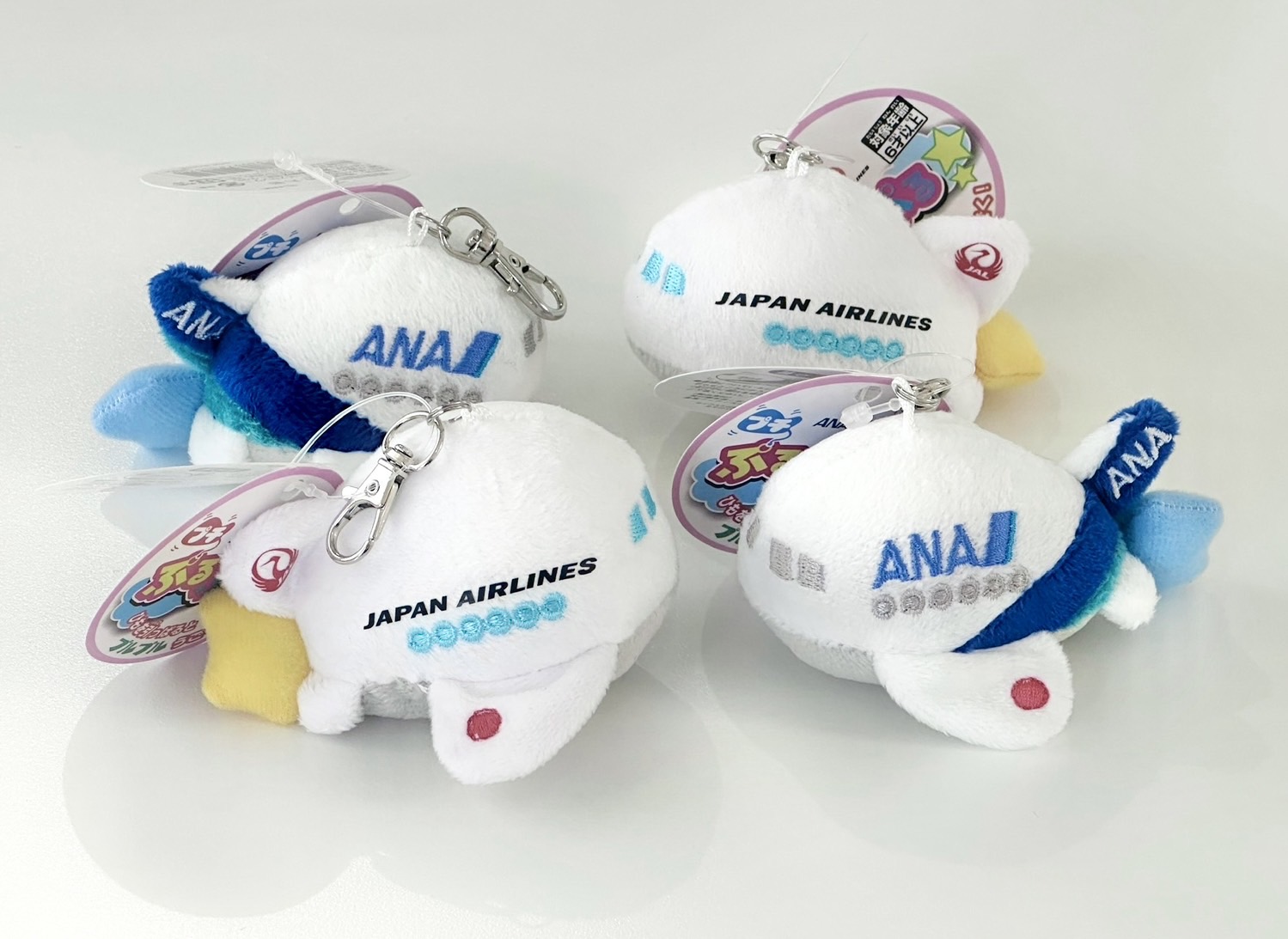 ぷちぷるぷるストラップ JAL/ANA（770円）