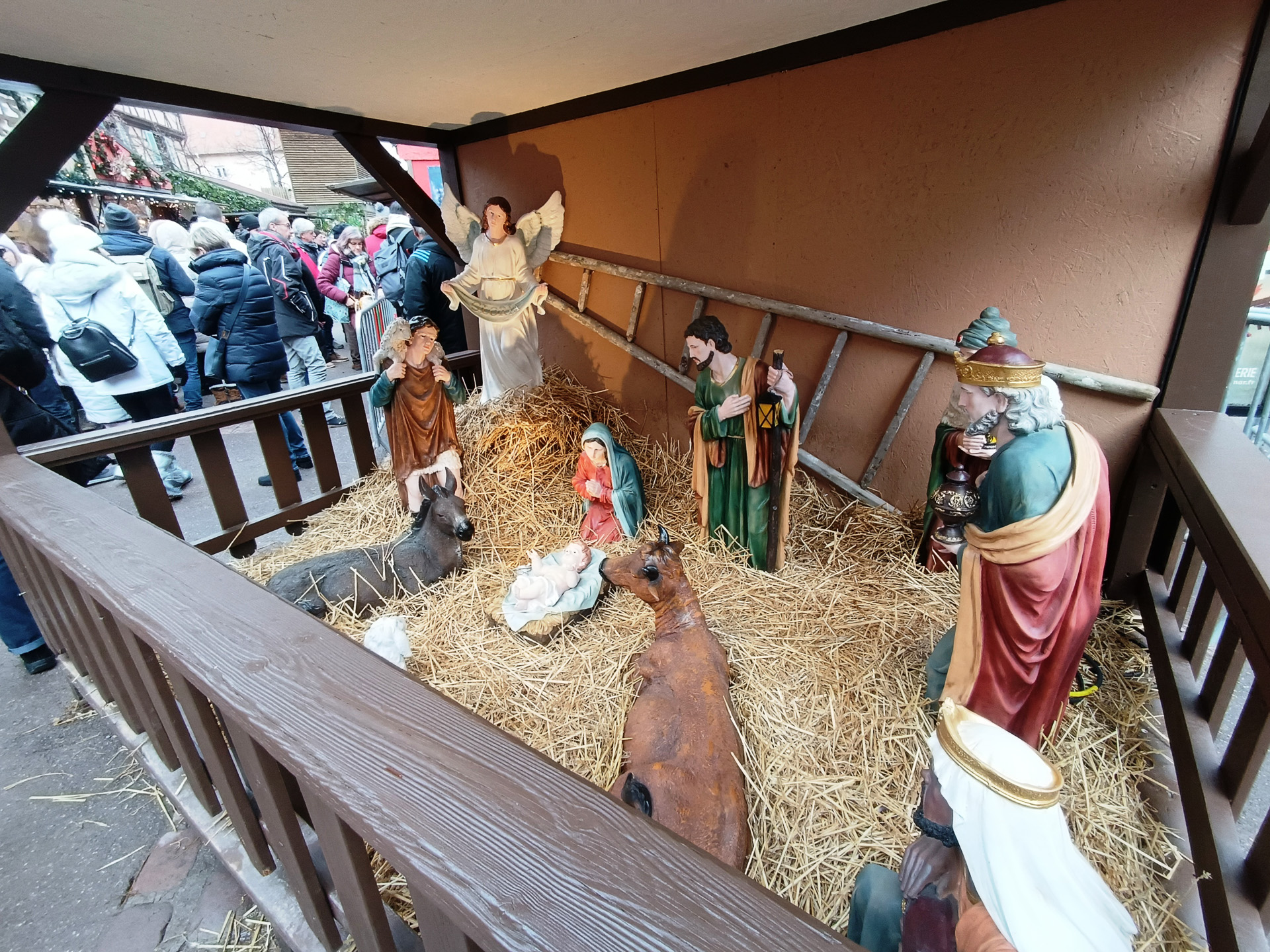 キリストが誕生した場面を再現したクレッシュ