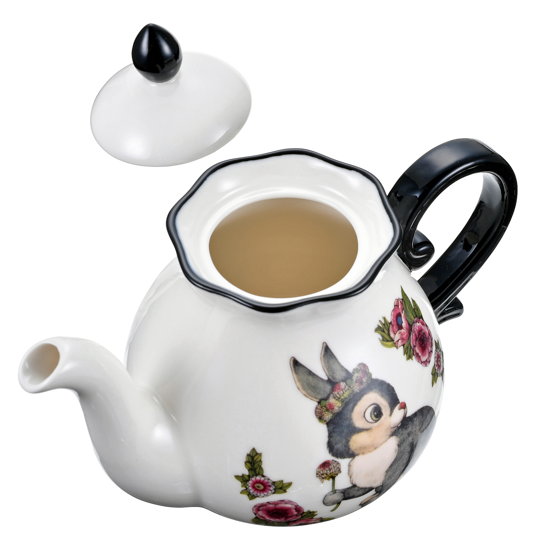 ロマンティックなデザインはティータイムにぴったり