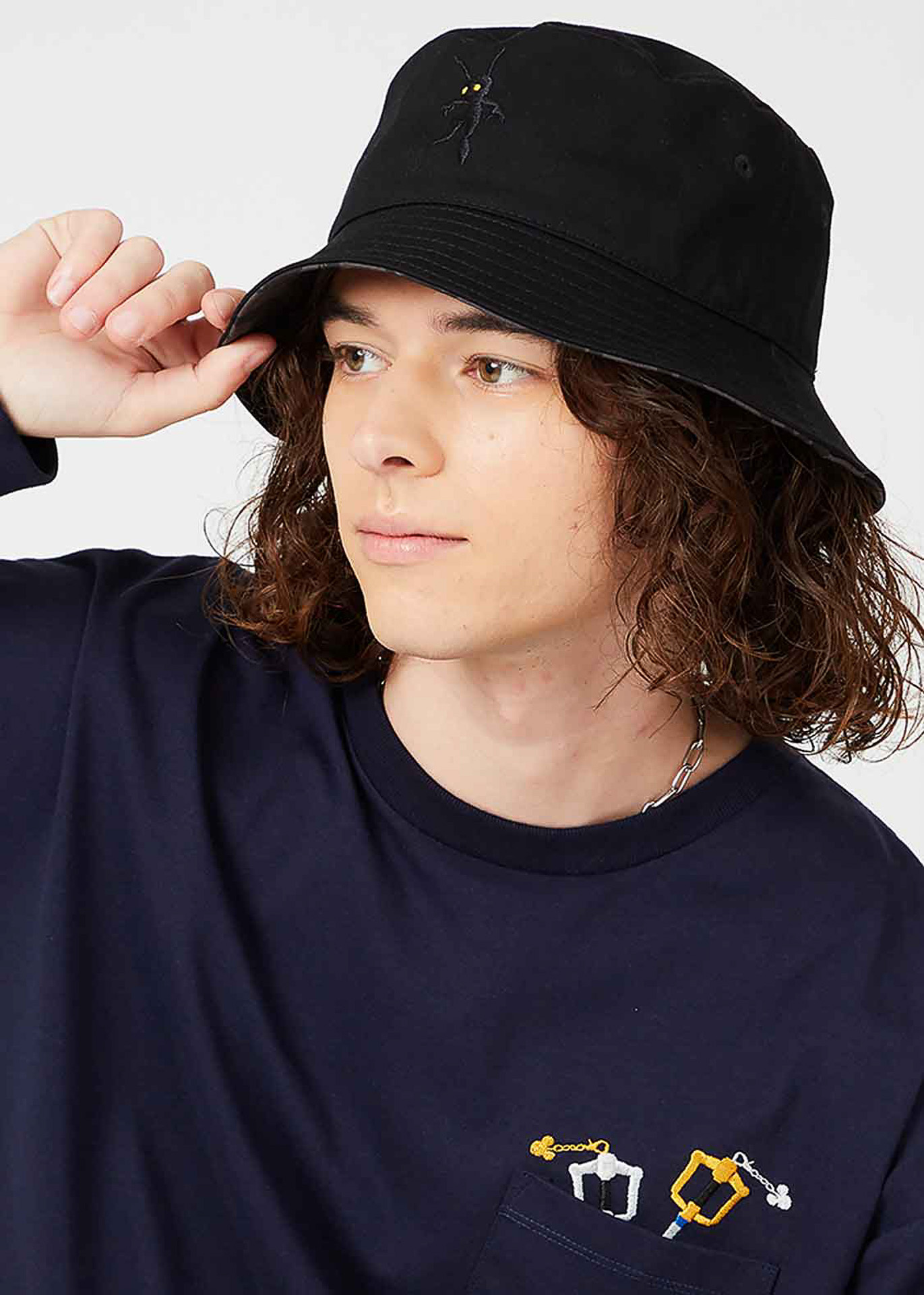 「バケットハット」（3900円）