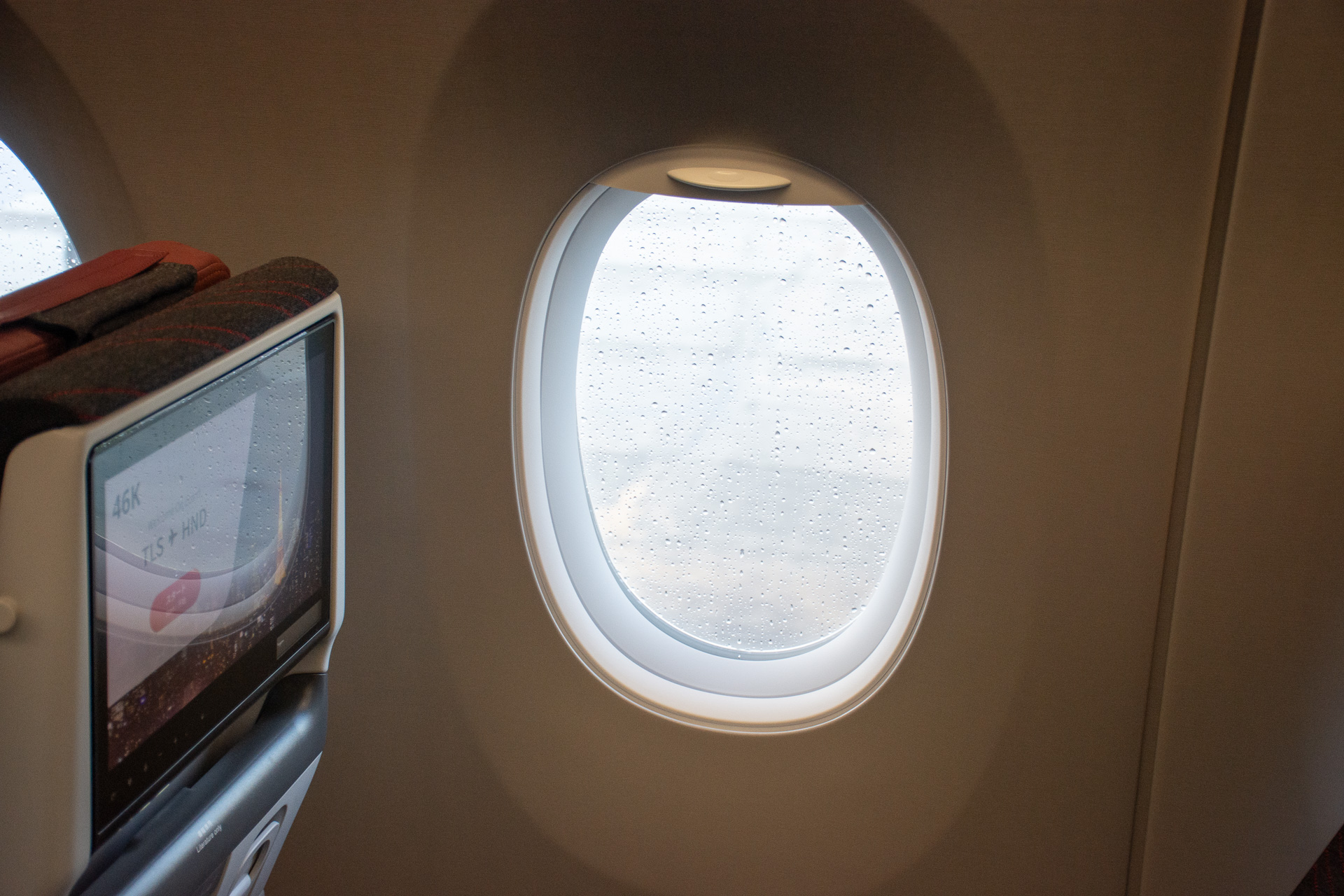 手動式のシェード