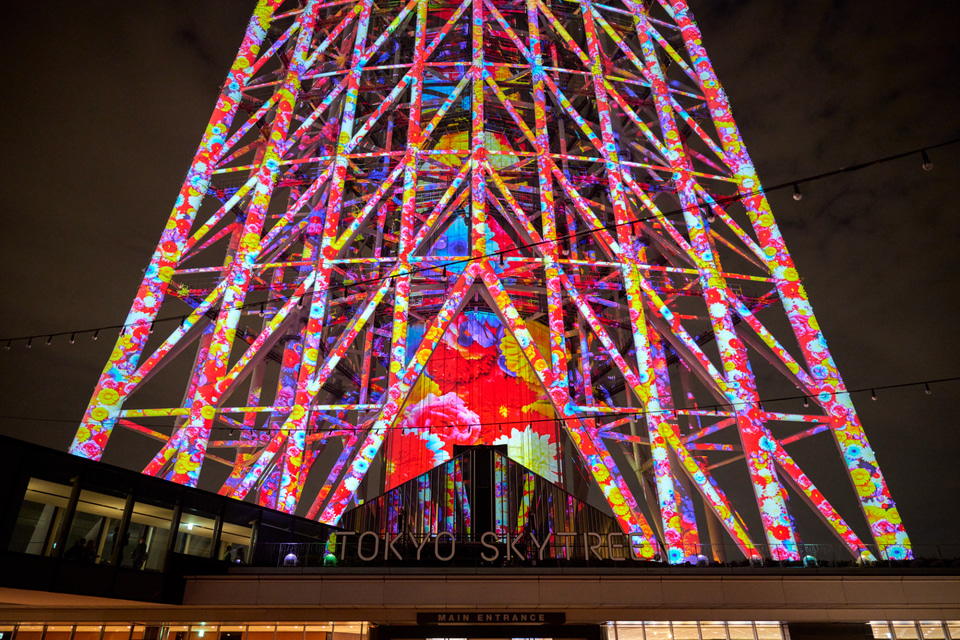 東京スカイツリー、注目のプロジェクションマッピングは本日15日から