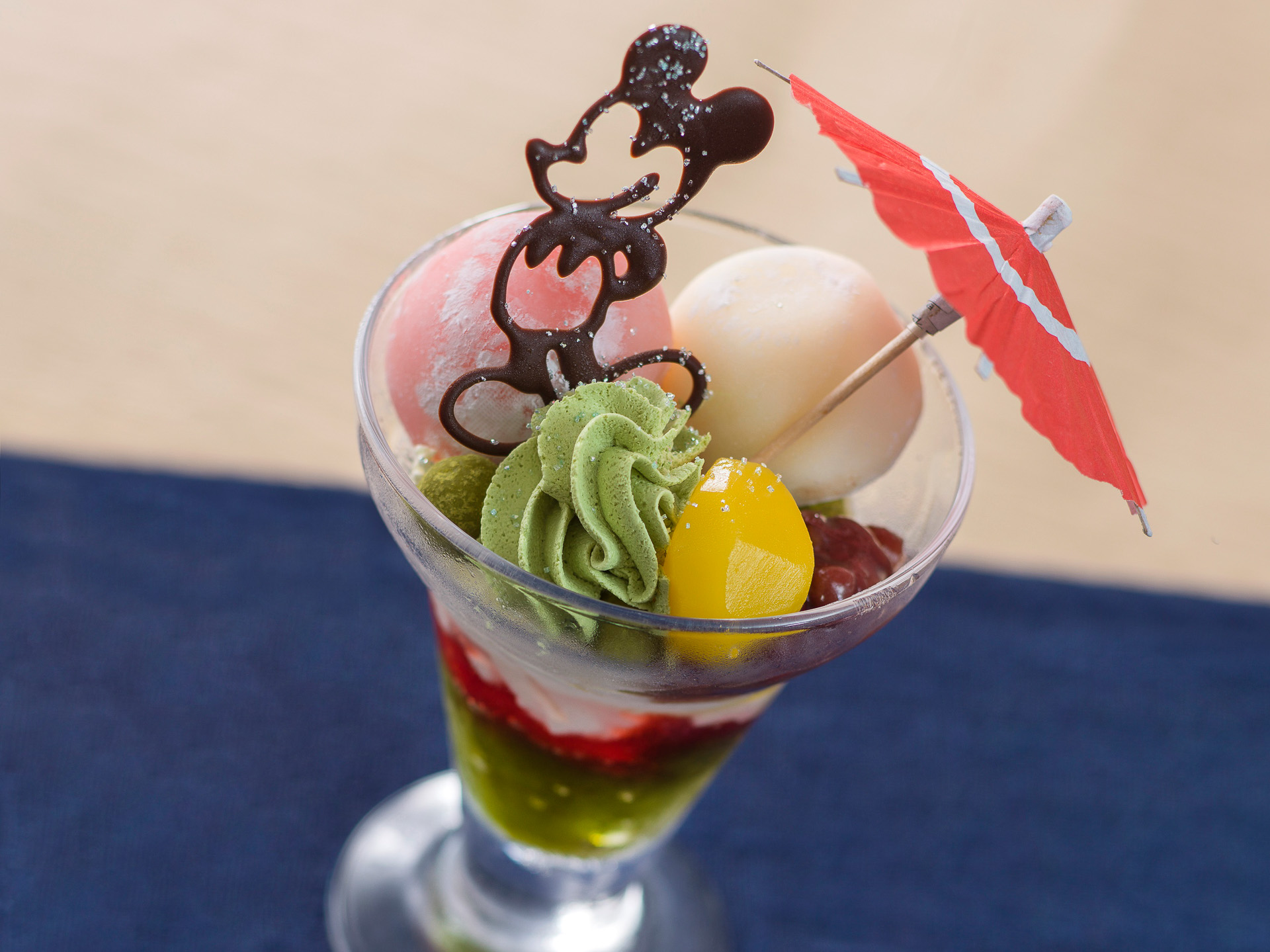 「れすとらん北齋オリジナルパフェ」（800円）