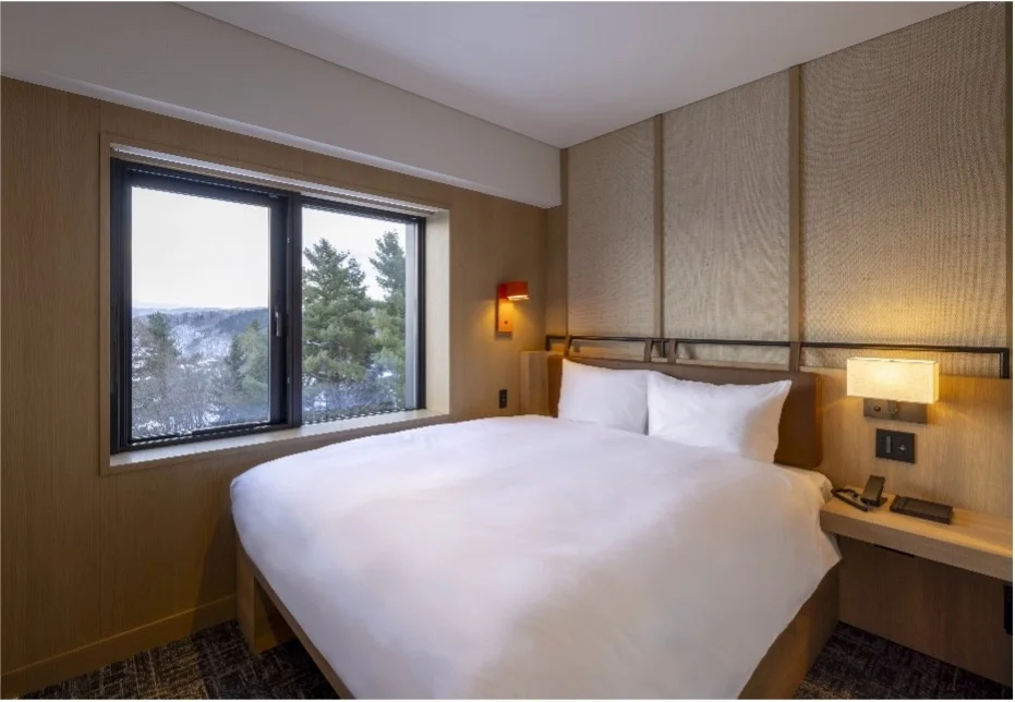 明るいデザインで北海道を表現した客室