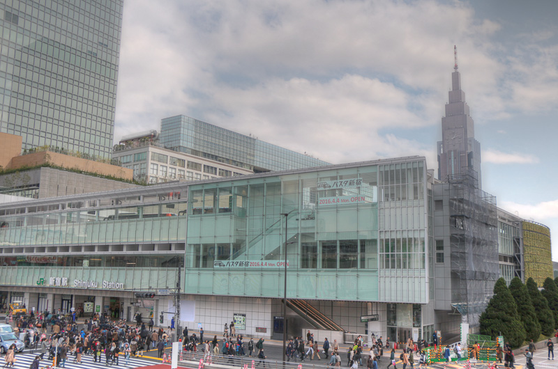 バスタ新宿が営業時間を変更