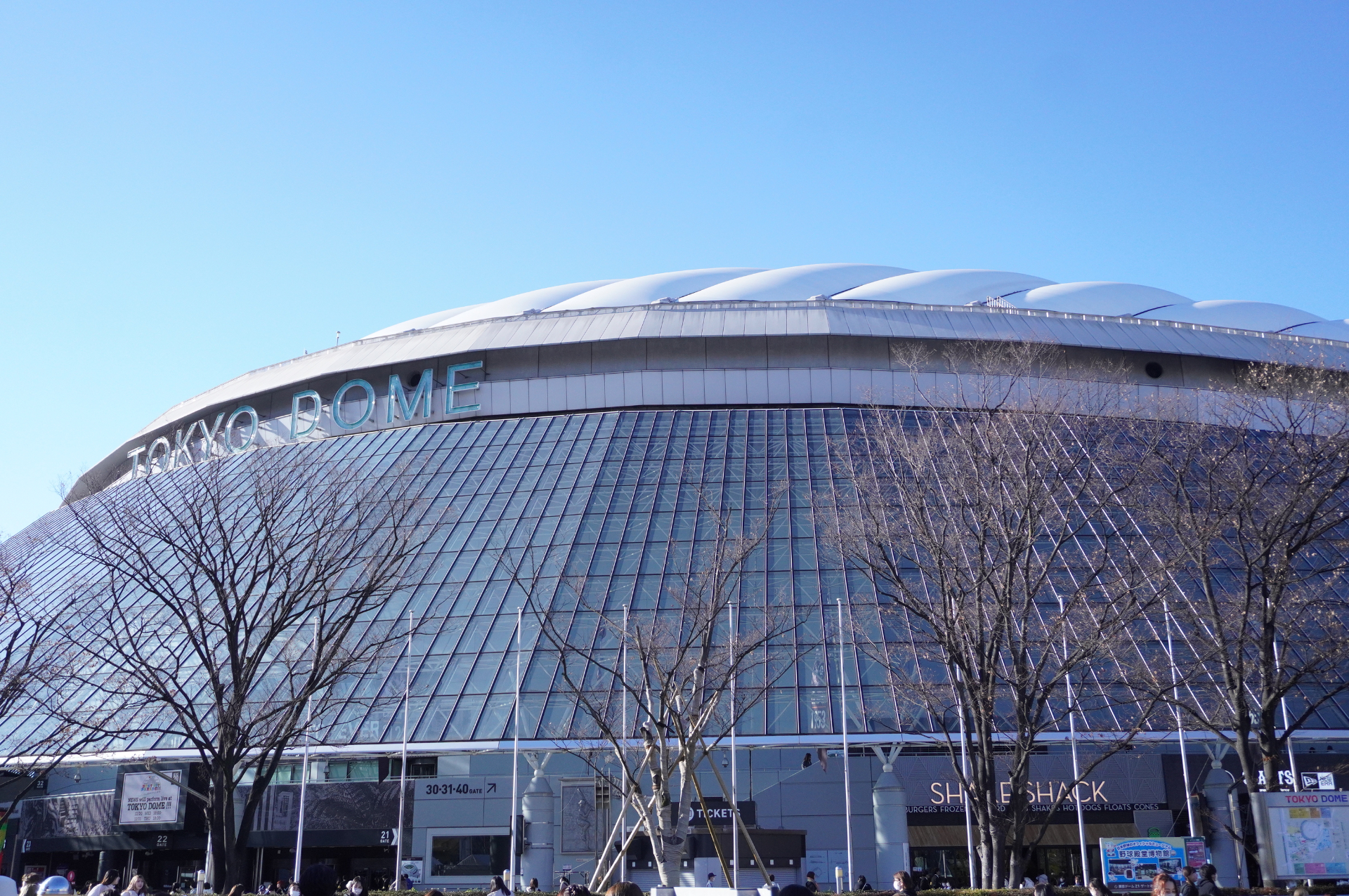 東京ドームシティクリスタルアベニュー内にある屋内施設の「blue-ing!」