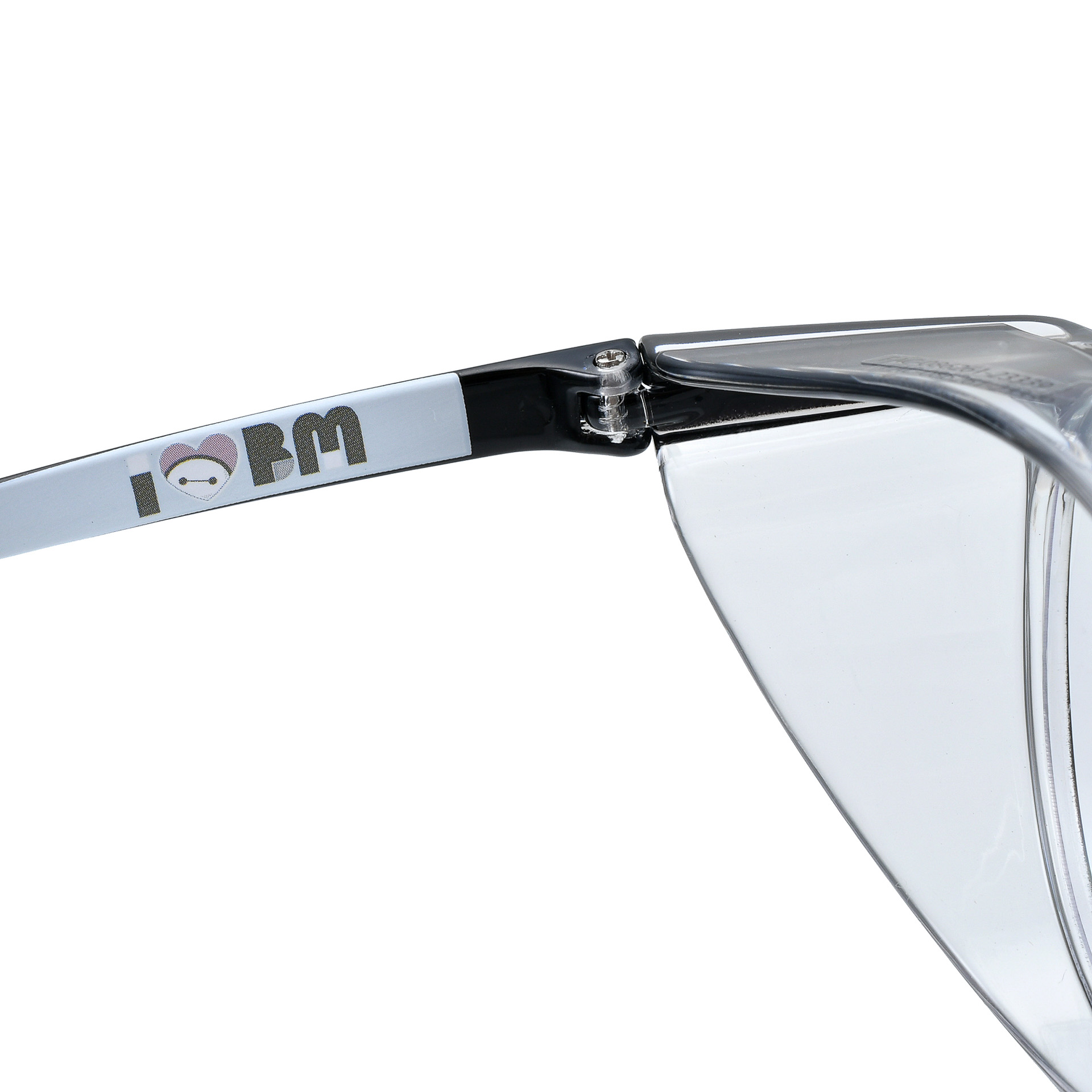 テンプルの内側と外側にさりげなくベイマックス柄をデザイン