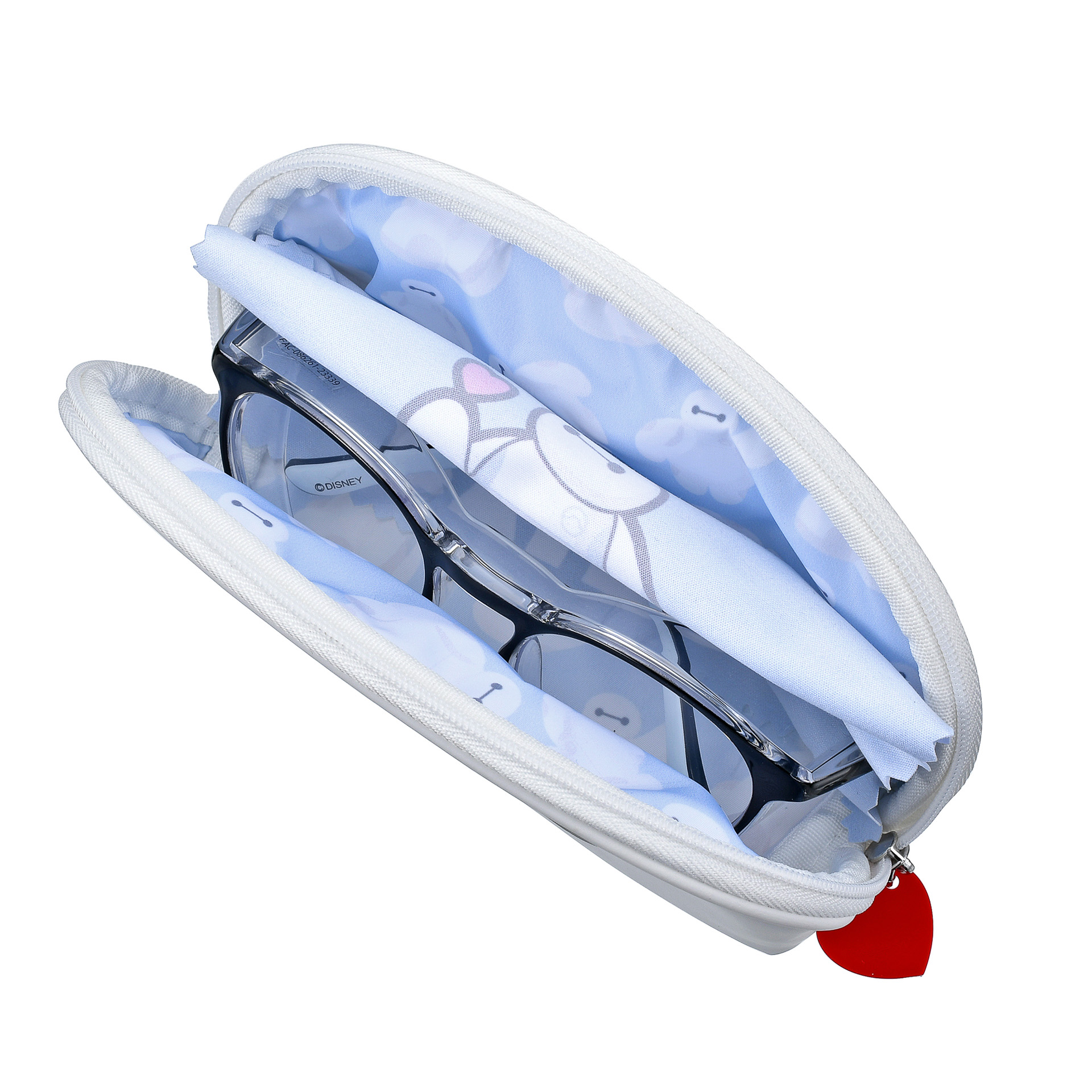 内側にもベイマックスが！