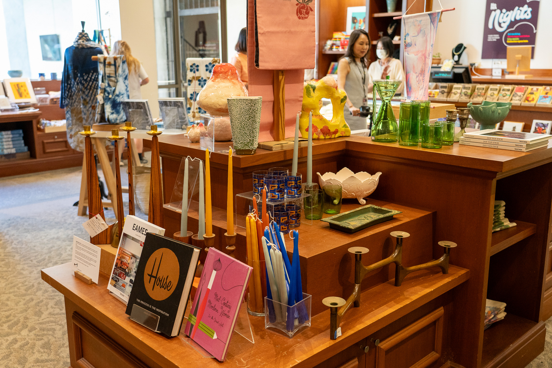 ミュージアム・ショップも充実