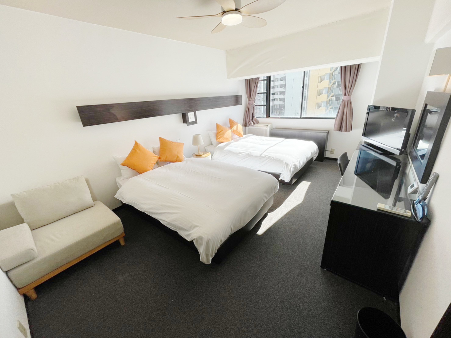 「スタンダードツイン」（26m<span class="em sup">2</span>）