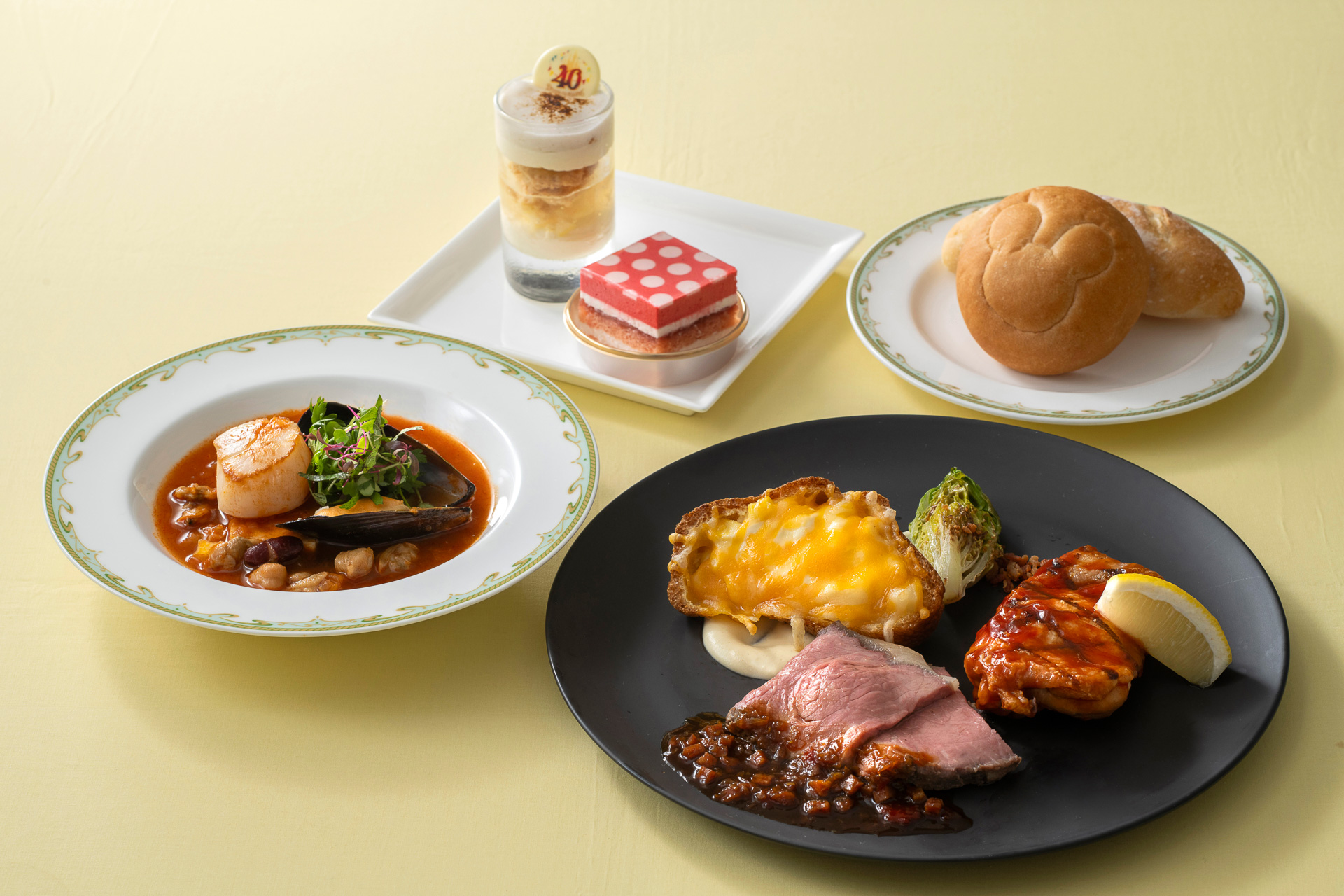 「S.S.コロンビア・ダイニングルーム」の「スペシャルランチセット」（6200円）