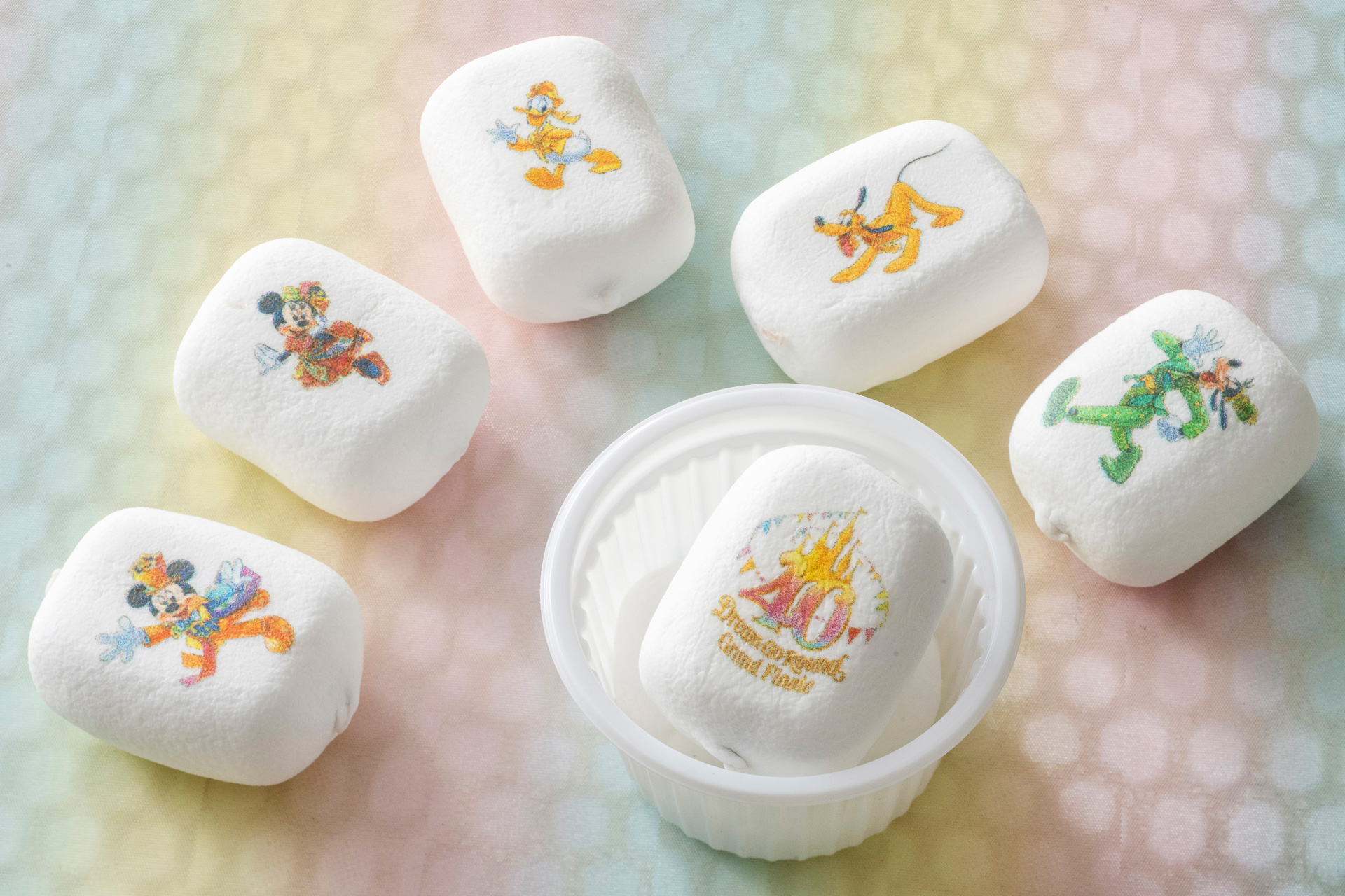 ドリンクオーダー時にはマシュマロを2個プレゼント（絵柄はランダム）