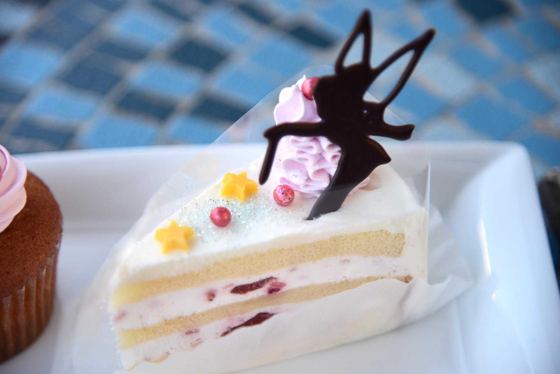 東京ディズニーリゾート開園40周年を記念する「スペシャルケーキ」