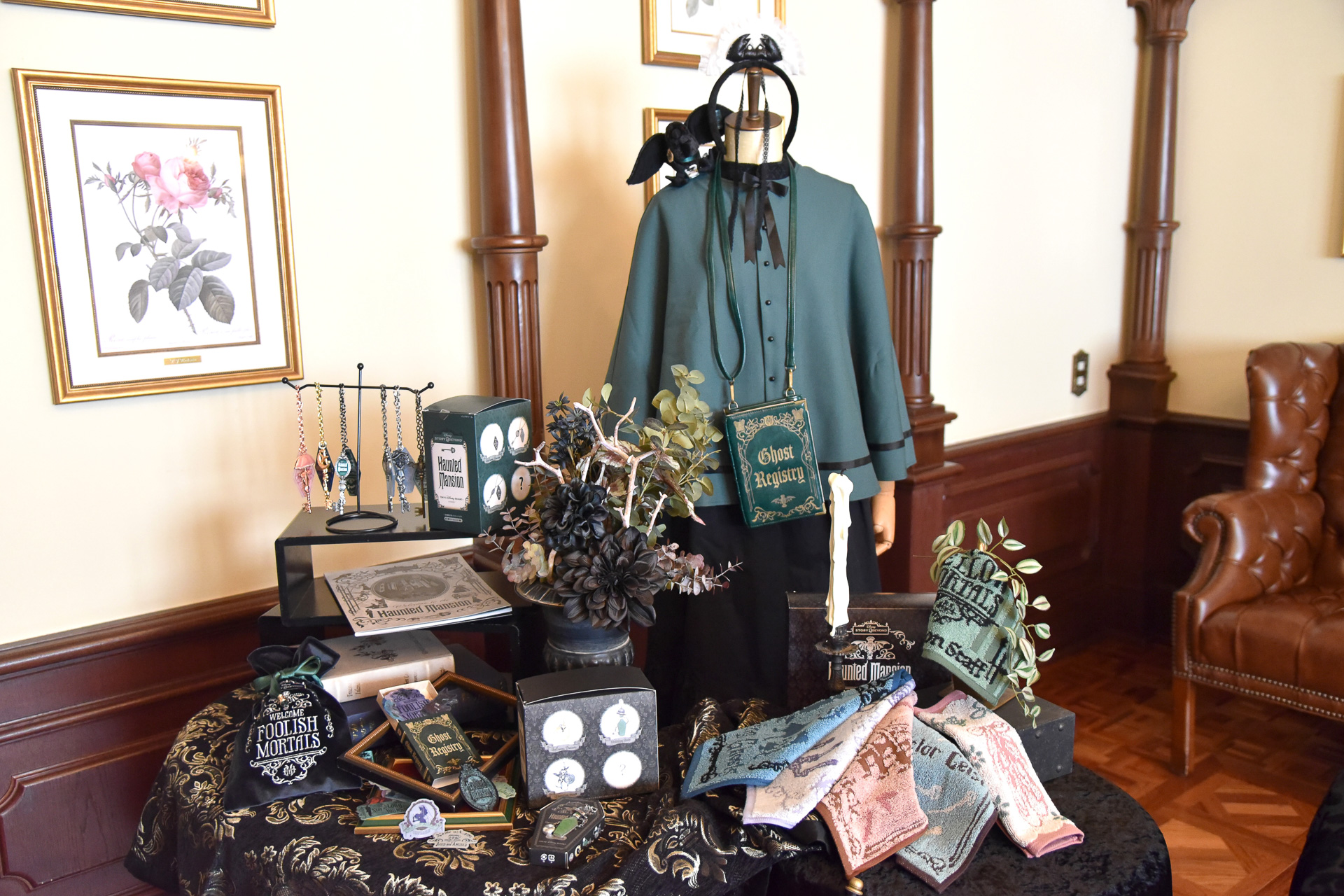 「ディズニーストーリービヨンド」第2弾の「ホーンテッドマンション」アイテムたち