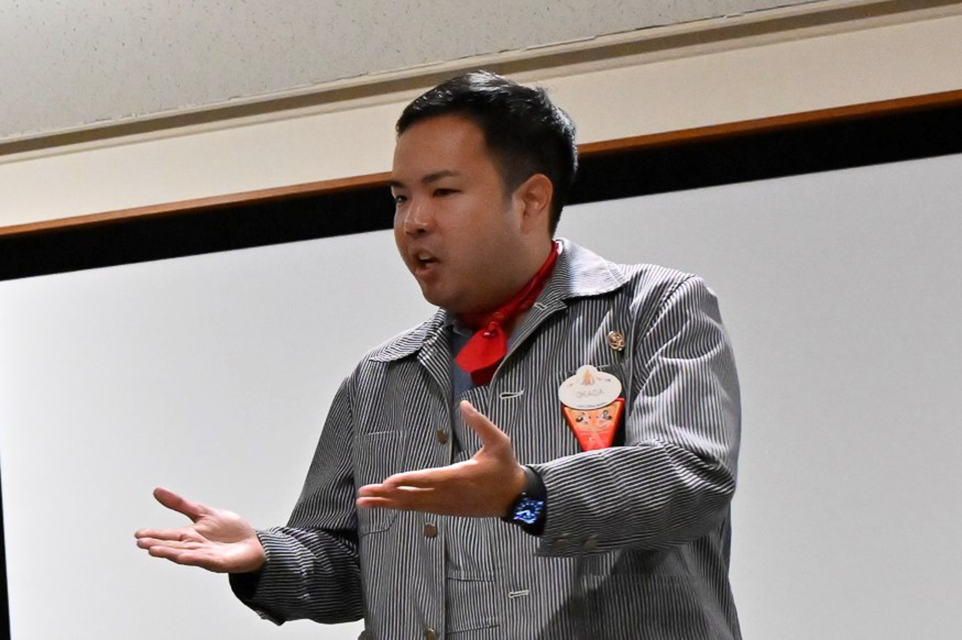 キャストとの交流で夢を持つ素晴らしさや実現するために大切なことを学ぶ