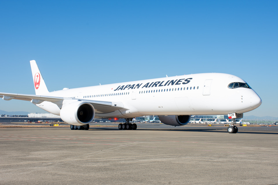 JALの新型機A350-1000、2号機が羽田にやってきた！ - トラベル Watch
