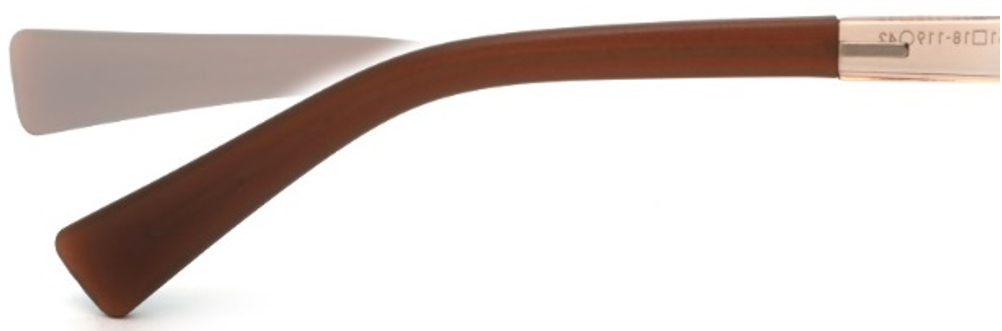 定番モデルBASICは、ブラウン/ライトブラウン/ブラック/ネイビーの4カラー展開。より自然なデザインで、フィット感を調整できるラバーモダンを備える