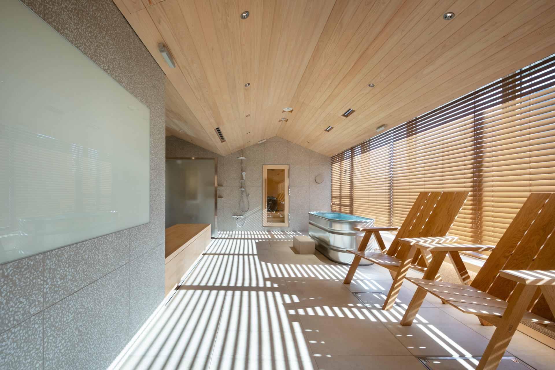 従業員用サウナ「ARNE SAUNA（アーネ サウナ）」&copy;photo Takumi Ota