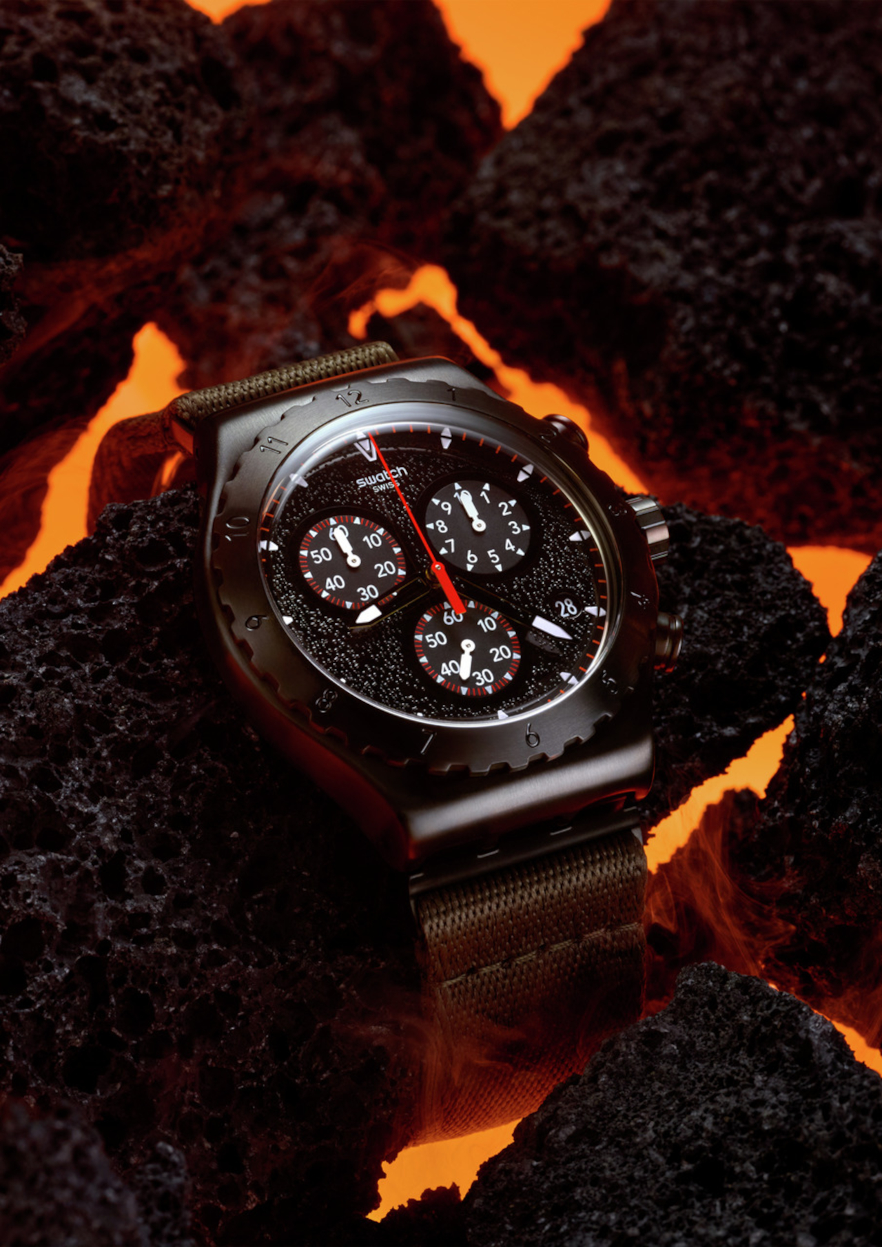 BY THE BONFIRE（3万8500円）