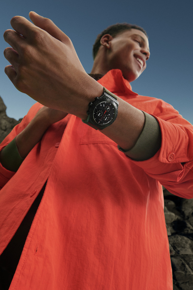 Swatch、アウトドアの世界をイメージした新作コレクション「POWER OF