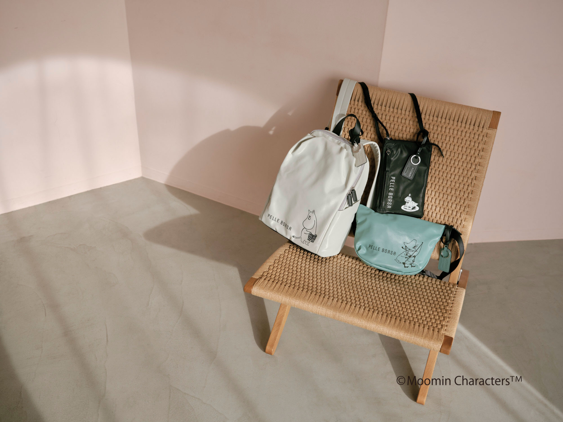 ムーミン×PELLE BORSA「Moomin Cheers」シリーズ