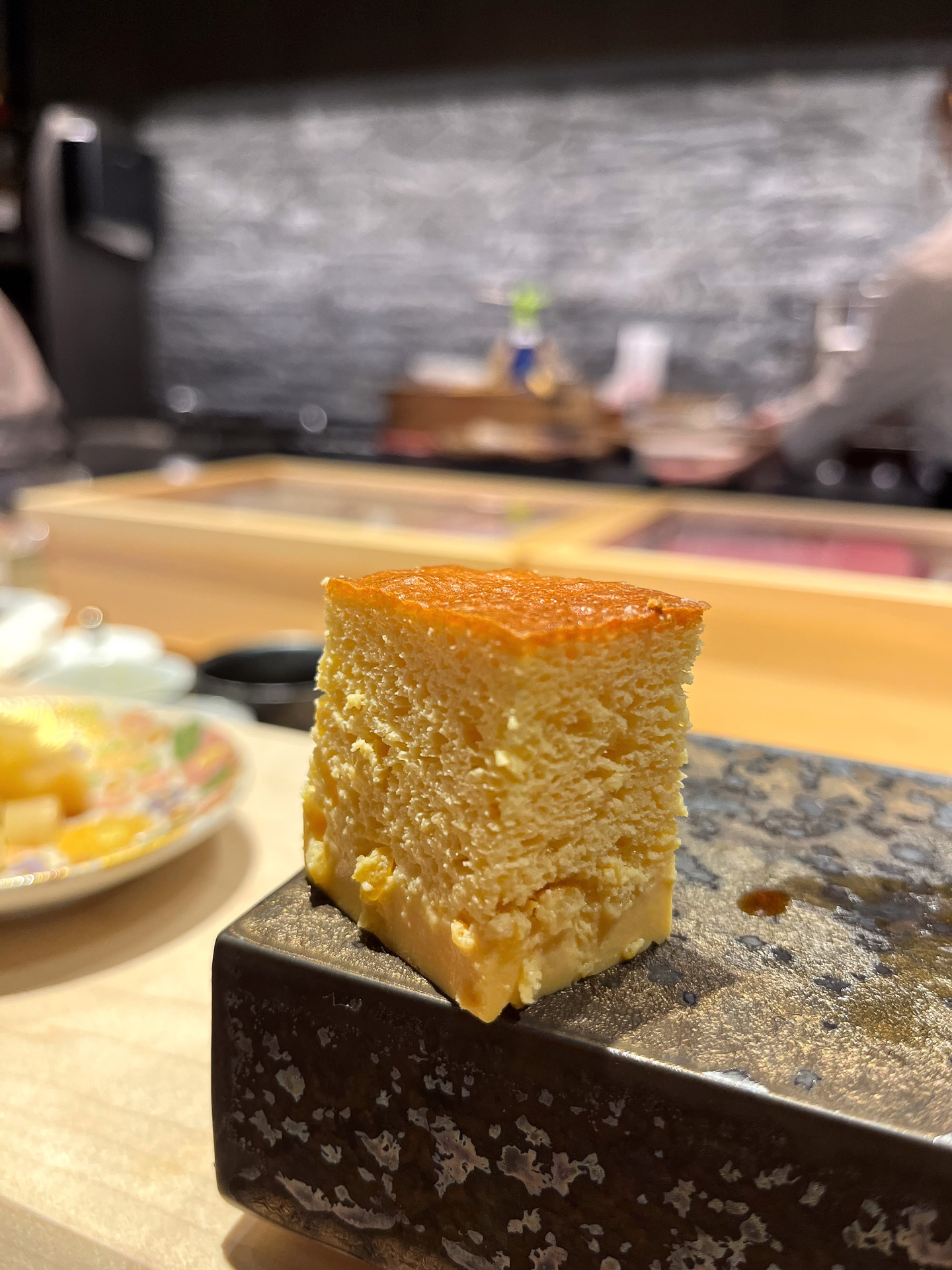 まさか寿司屋でこんな卵焼きを味わえるとは……