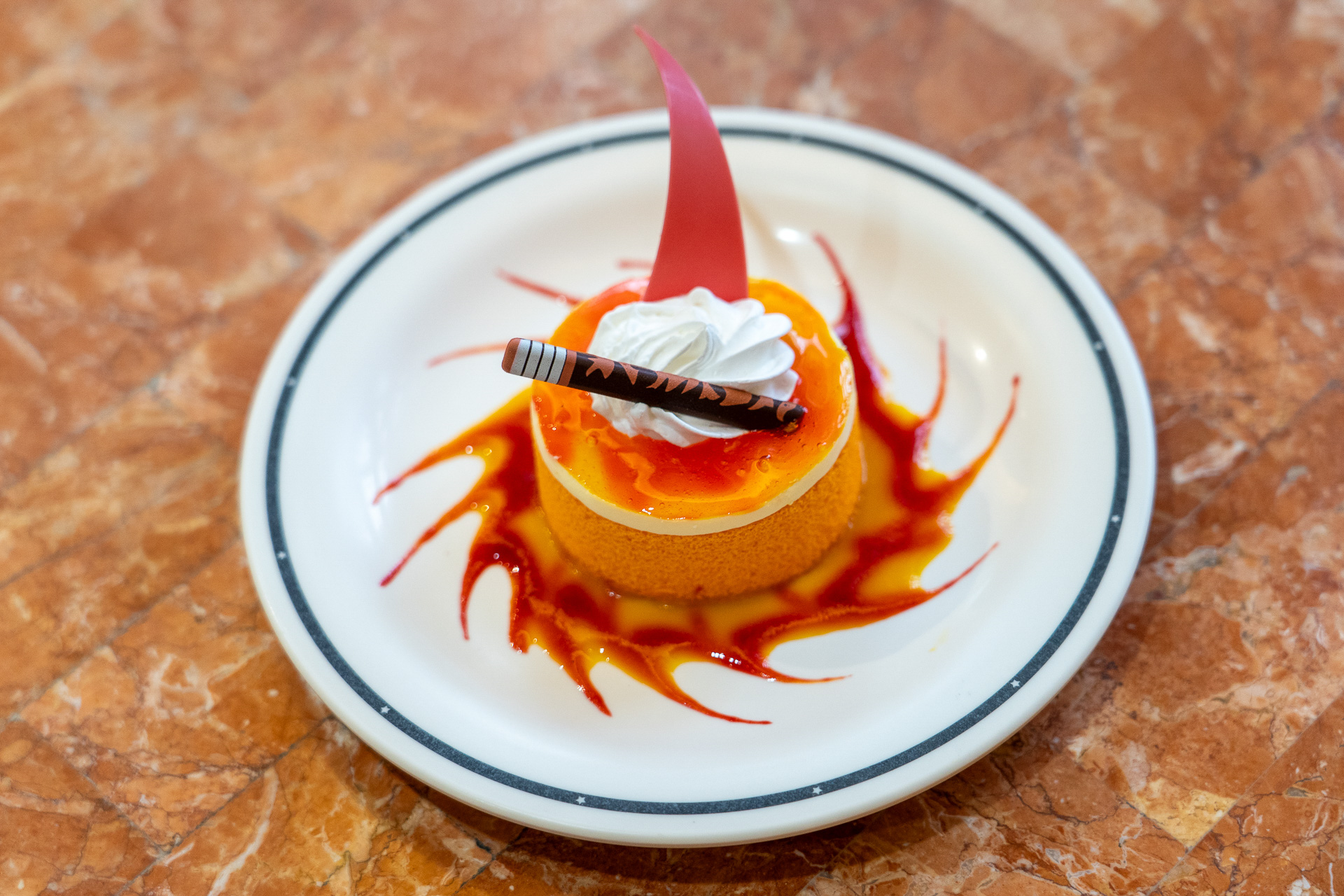 炎柱のオレンジレアチーズケーキ（950円）