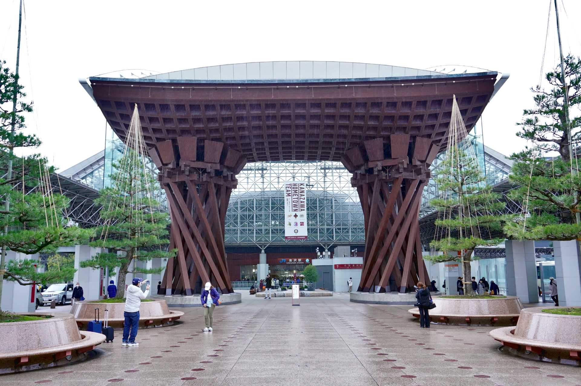 金沢駅
