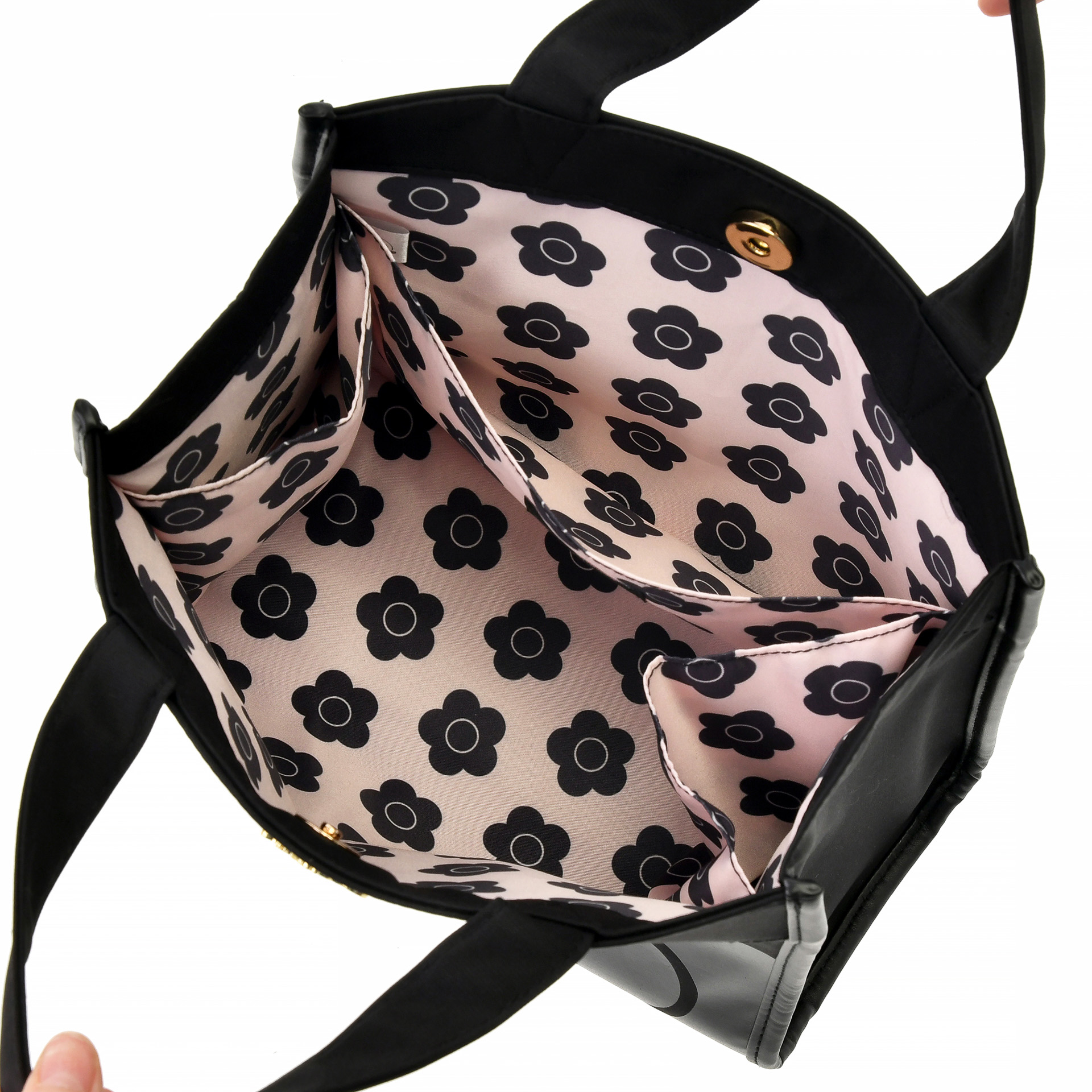 「トートバッグ」（3900円）