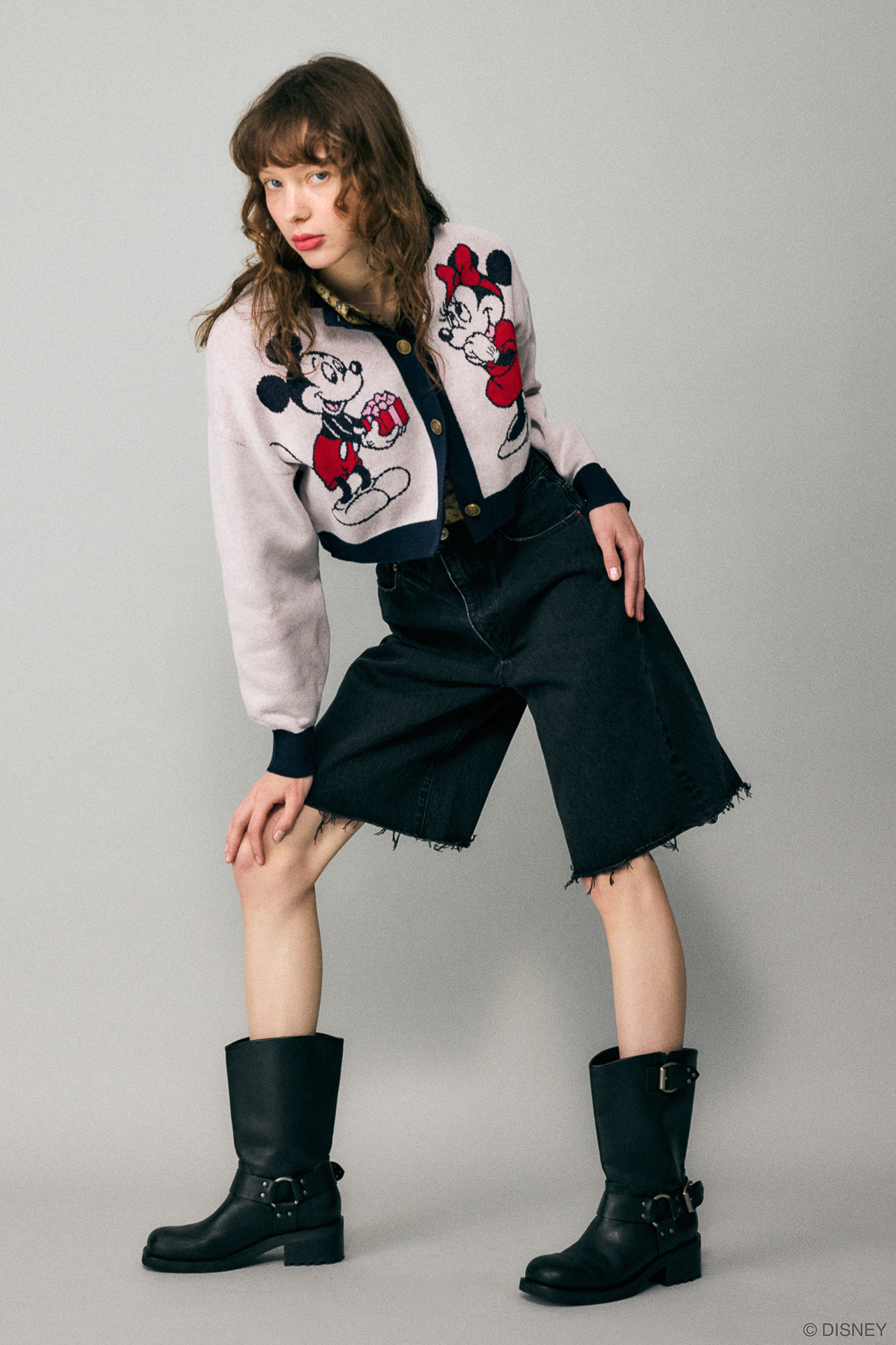 「クロップドニットカーディガン」（1万450円）