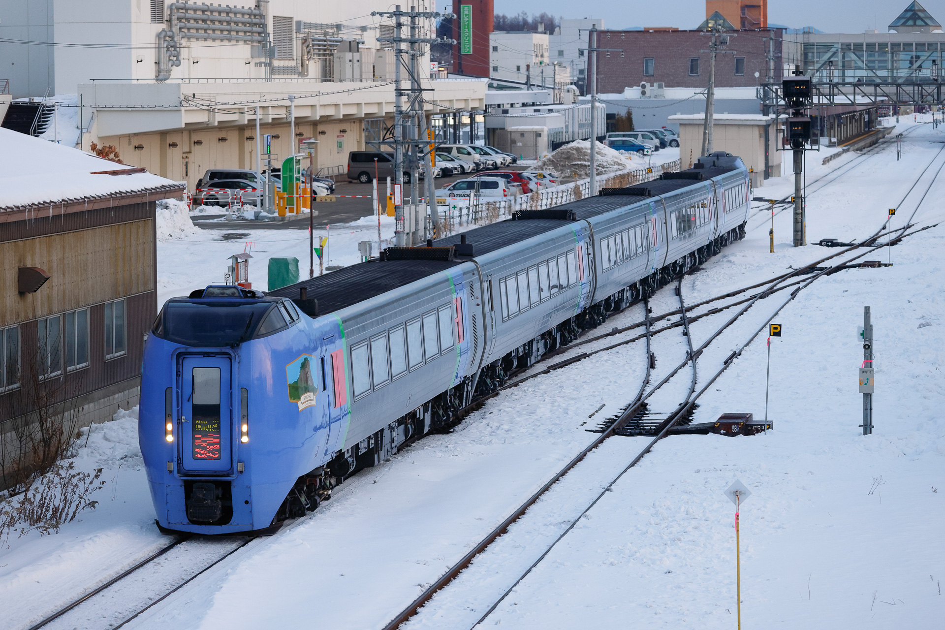 増結によって5両編成となった特急「オホーツク」
