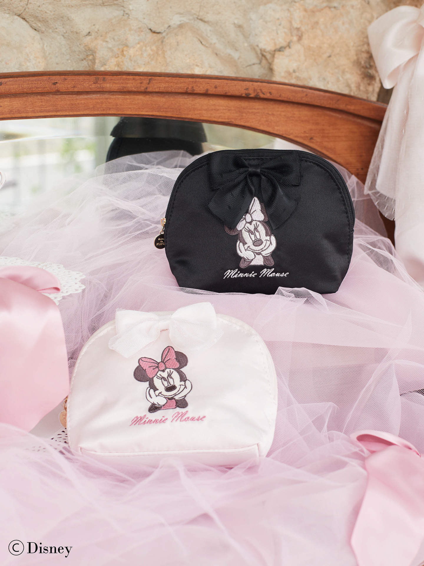 「ラウンドポーチ」（4700円）