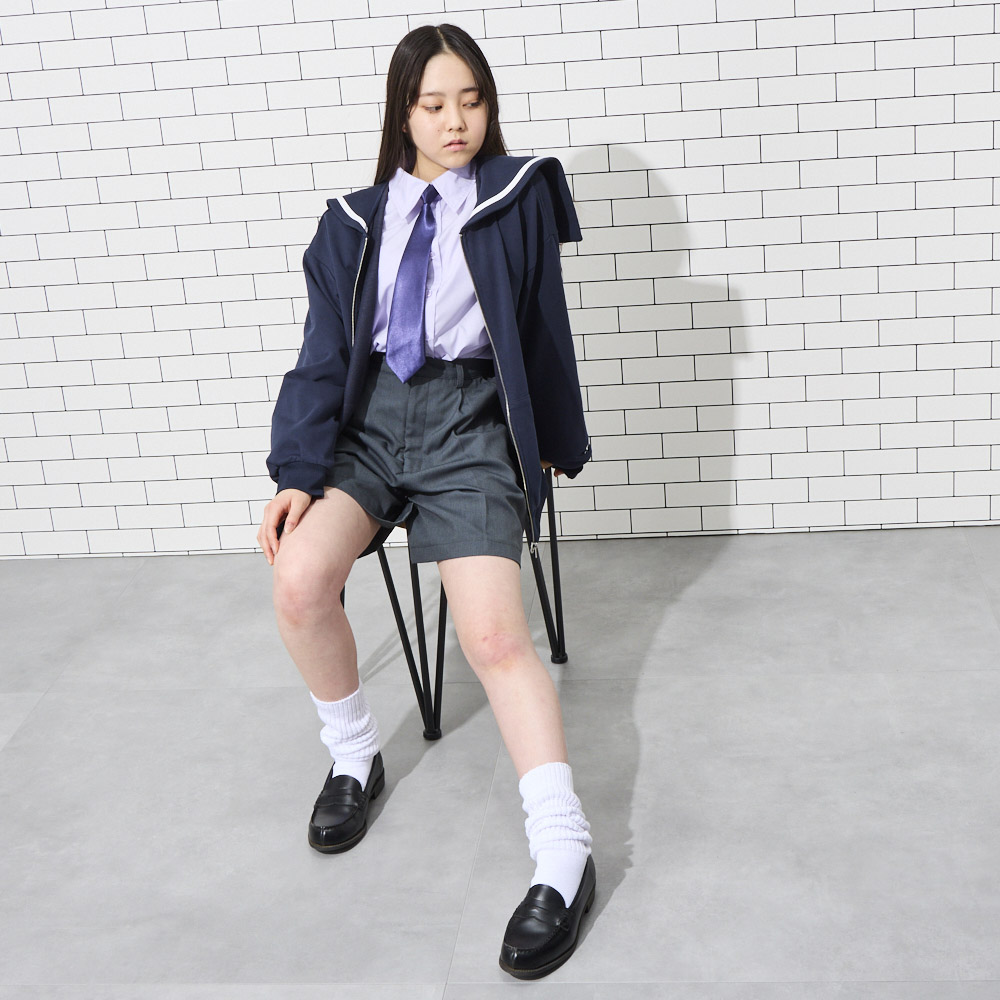 ショートパンツ（2838円）