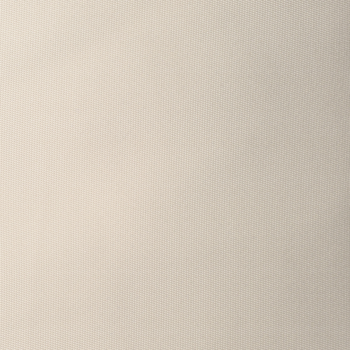 リサイクルナイロンを使用