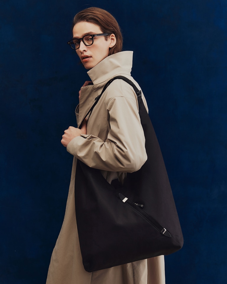 エース、カジュアルバッグ「UNTRACK」新作4種。あずま袋/RAFヘルメット